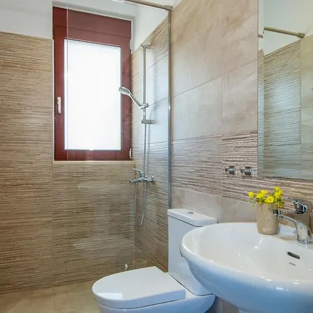 Apartment Phenωmena