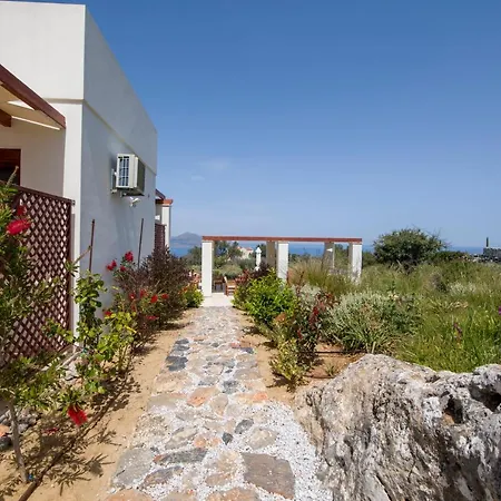Phenωmena Apartment *
