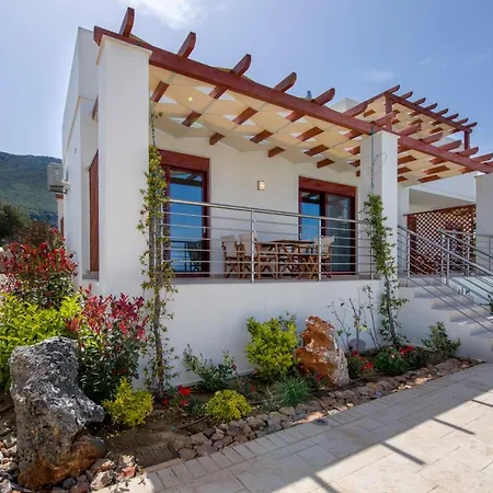 Phenωmena Apartment *
